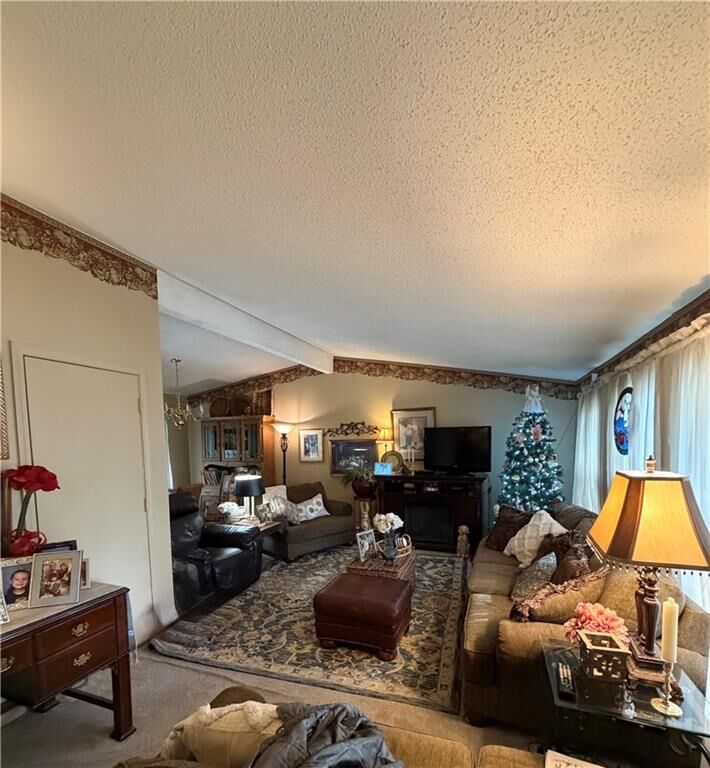 Property Photo:  621 Cimarron Trail  MO 64012 