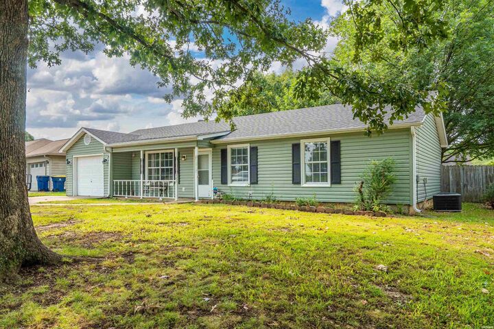 Property Photo:  307 Ray Street  AR 72023 