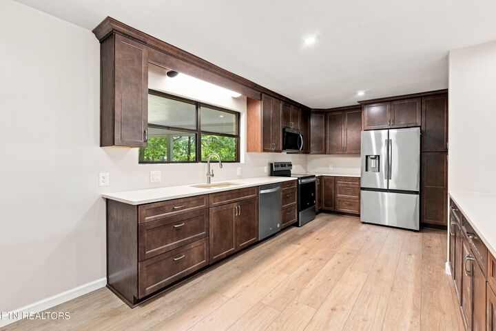 Property Photo:  2024 Cravens Drive  TN 38572 