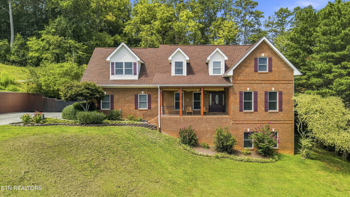 Property Photo: 870 Pioneer Drive TN 37865