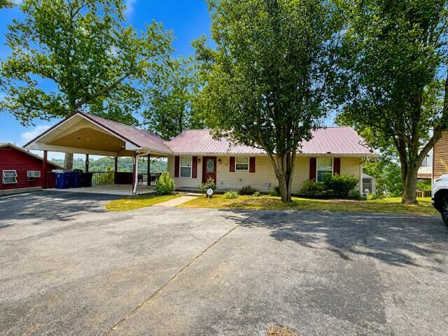 Property Photo:  1219 Hideaway Drive  KY 42503 