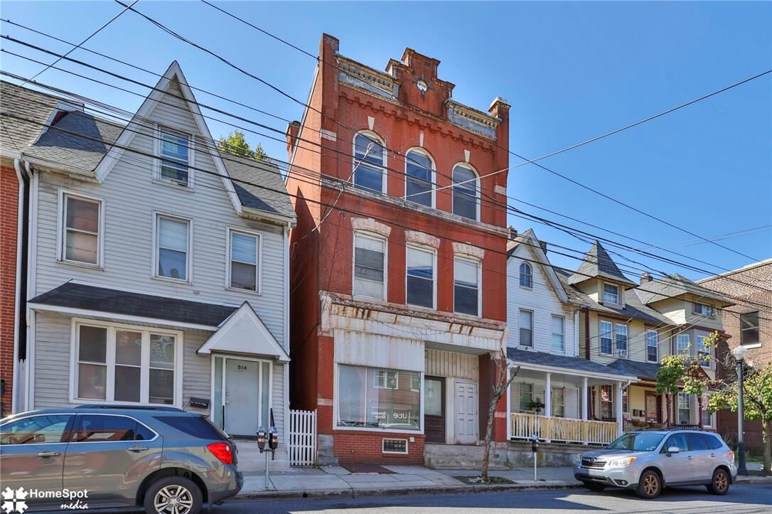 Property Photo:  512 E 4th Street  PA 18015 