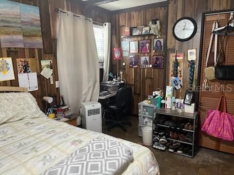 Property Photo: 4629 Millcove Drive FL 32812