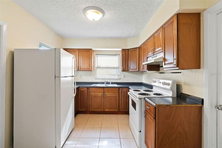 Property Photo: 1937 Ridgewood Drive FL 33763