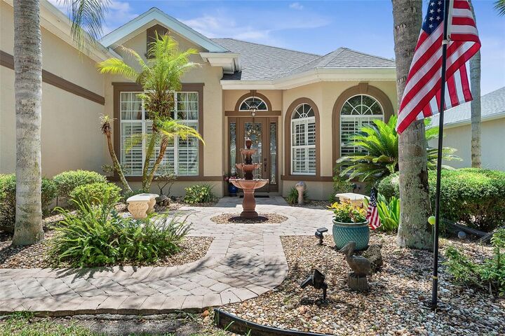 Property Photo:  38 Front Street  FL 32137 