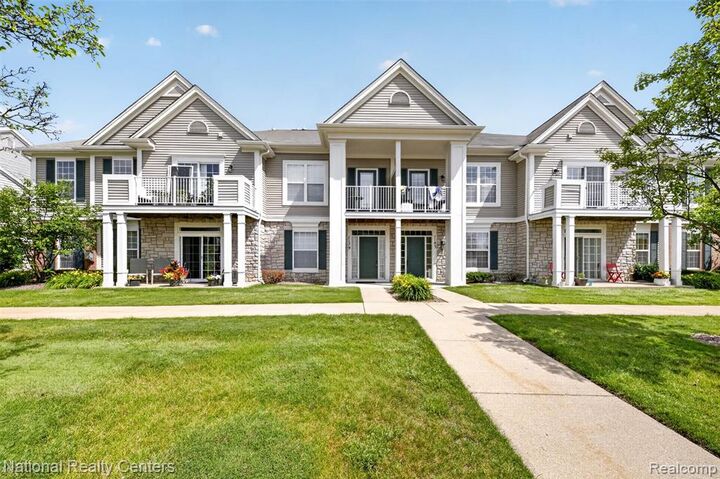 Property Photo:  1179 Alameda Boulevard  MI 48085 6737 