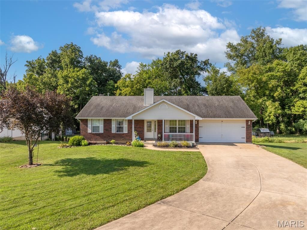 Property Photo:  39 Scarlet Oak Court  MO 63379 