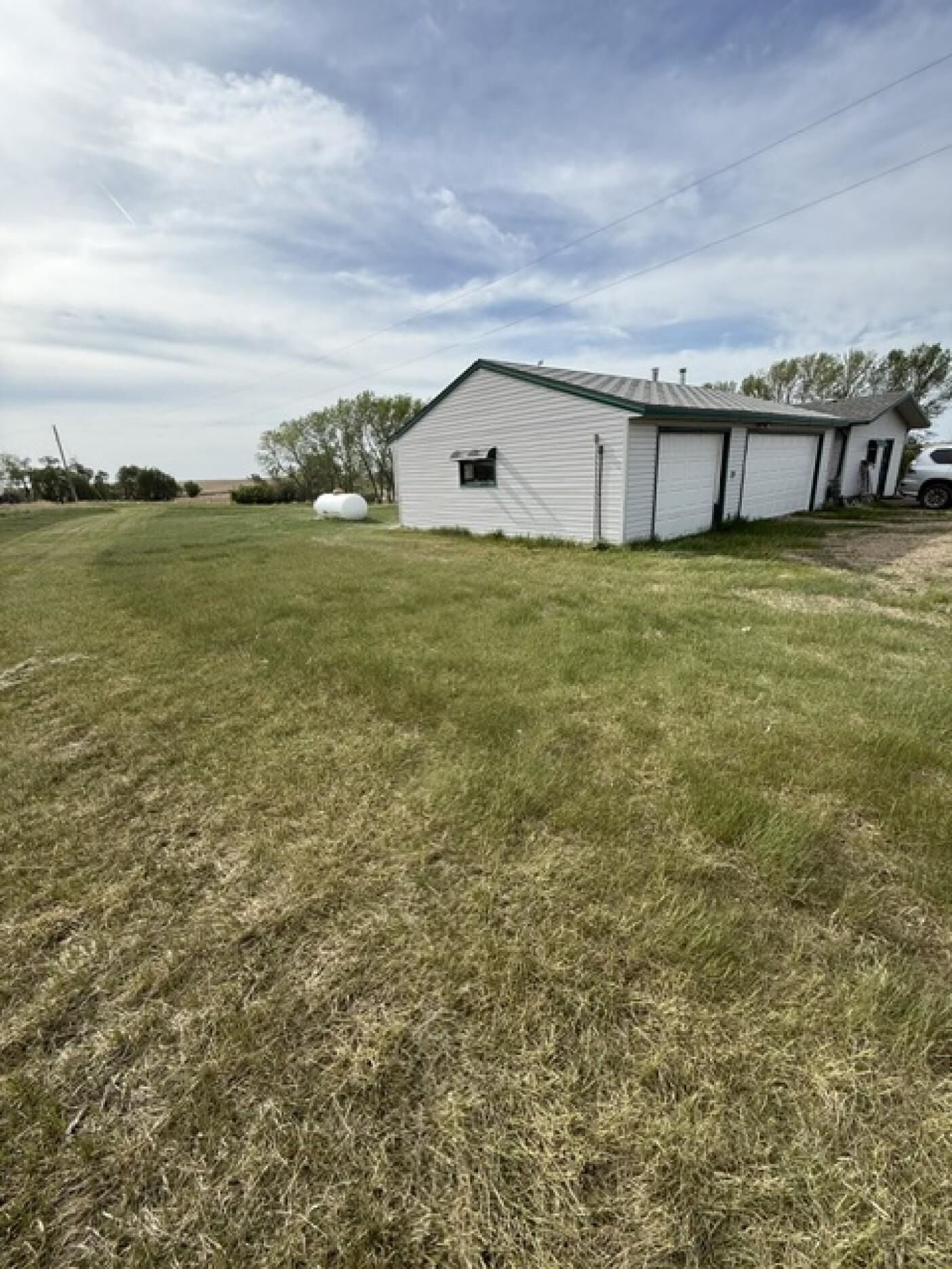 Property Photo:  4000 139th St NE  ND 58785 