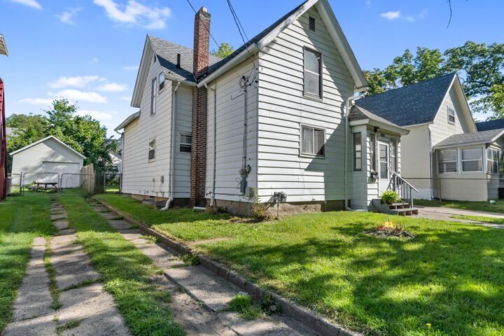 Property Photo:  1502 Chapin Street  MI 49203 