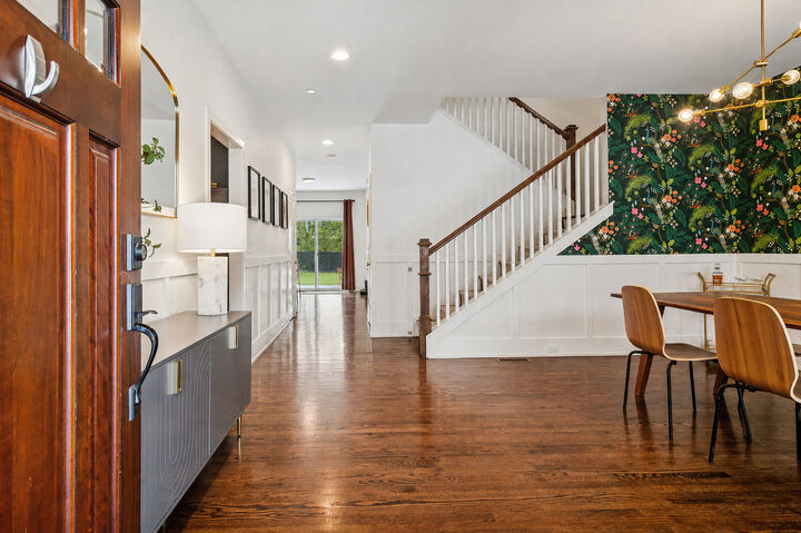 Property Photo: 302 N Elm Street IL 60056