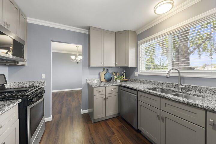 Property Photo: 311 Thistle Drive IL 60490