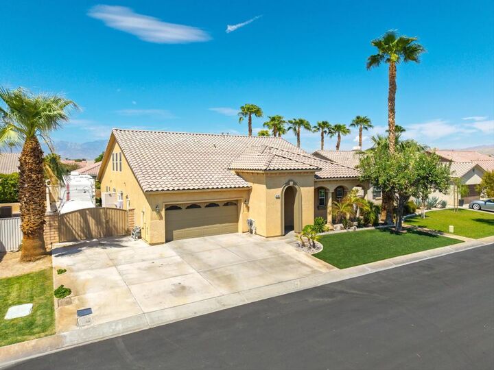Property Photo: 41367 Farmer Court CA 92203