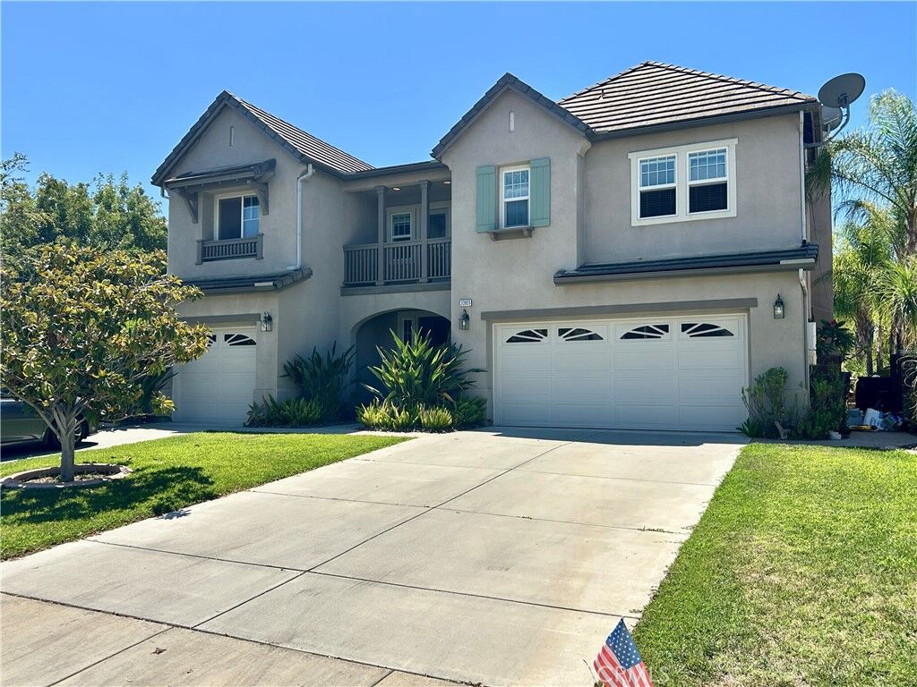 Property Photo: 3089 Lilac Cir CA 92563