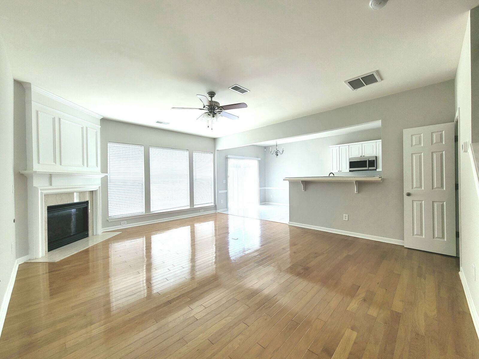 Property Photo: 212 Brushy Creek Ln TN 37211