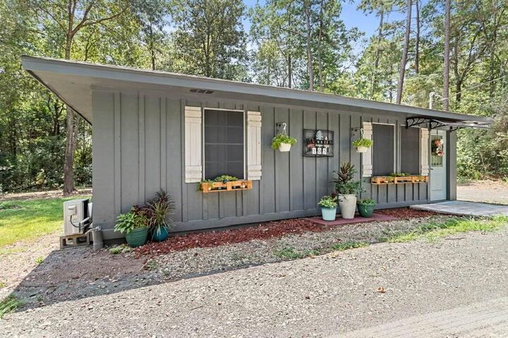 Property Photo: 105 Saxton Lane TX 75979