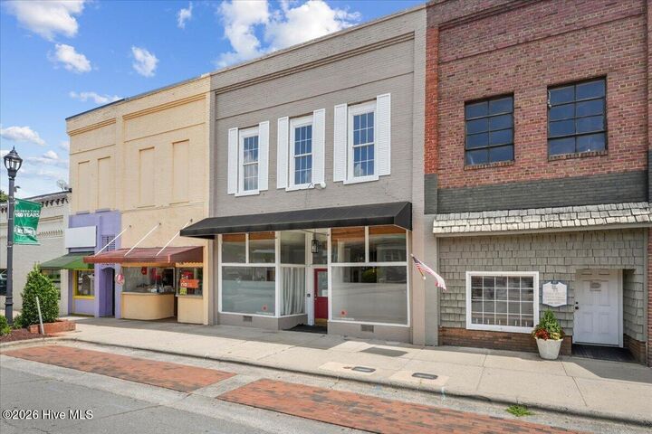 Property Photo: 114 N Center Street NC 28365