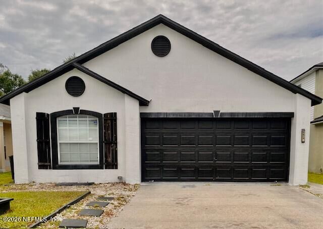 Property Photo: 6672 Gentle Oaks Drive W FL 32244