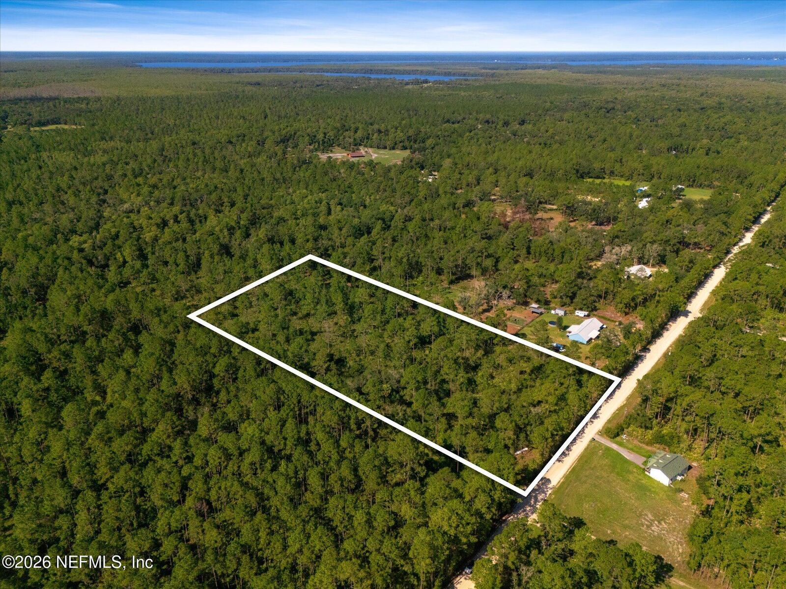 Property Photo: 5923 Tangerine Avenue FL 32110