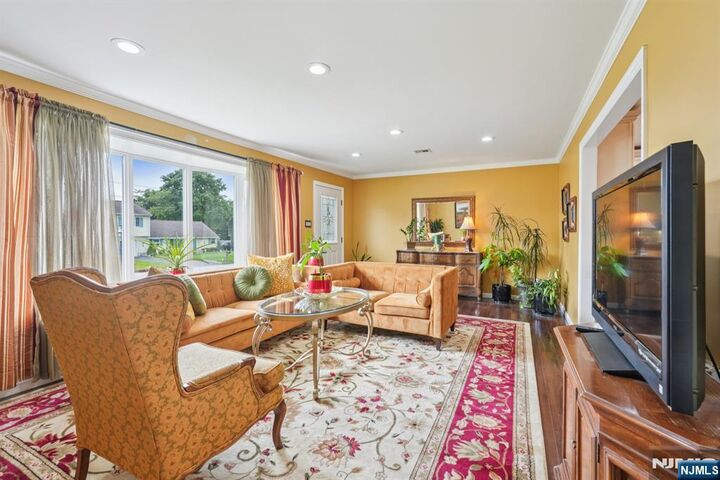 Property Photo: 20 Leonard Terrace NJ 07470
