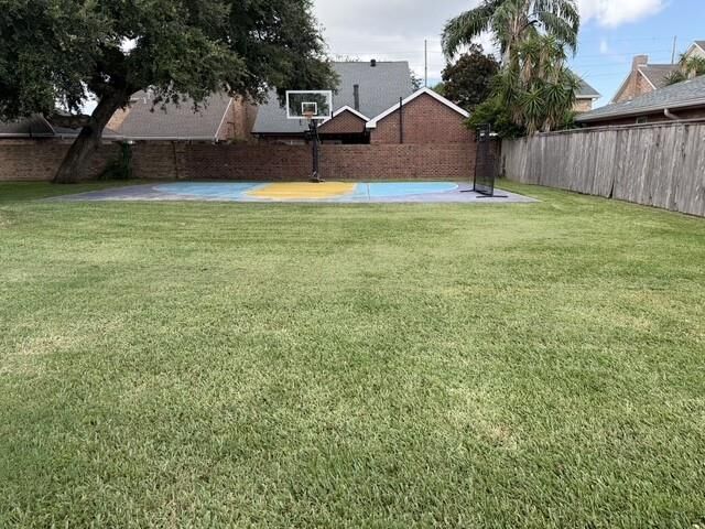Property Photo: 3800 Metairie Court LA 70002