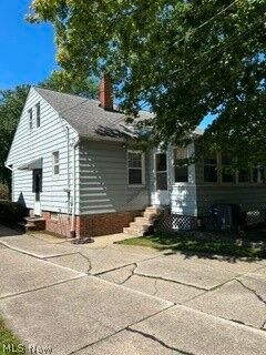 Property Photo:  891 Roland Road  OH 44124 