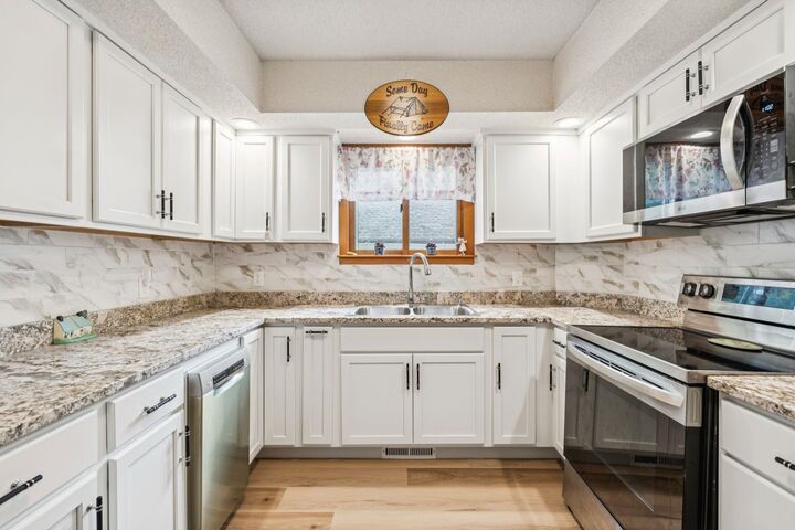 Property Photo: 406 Rush Meadow Road VT 05037