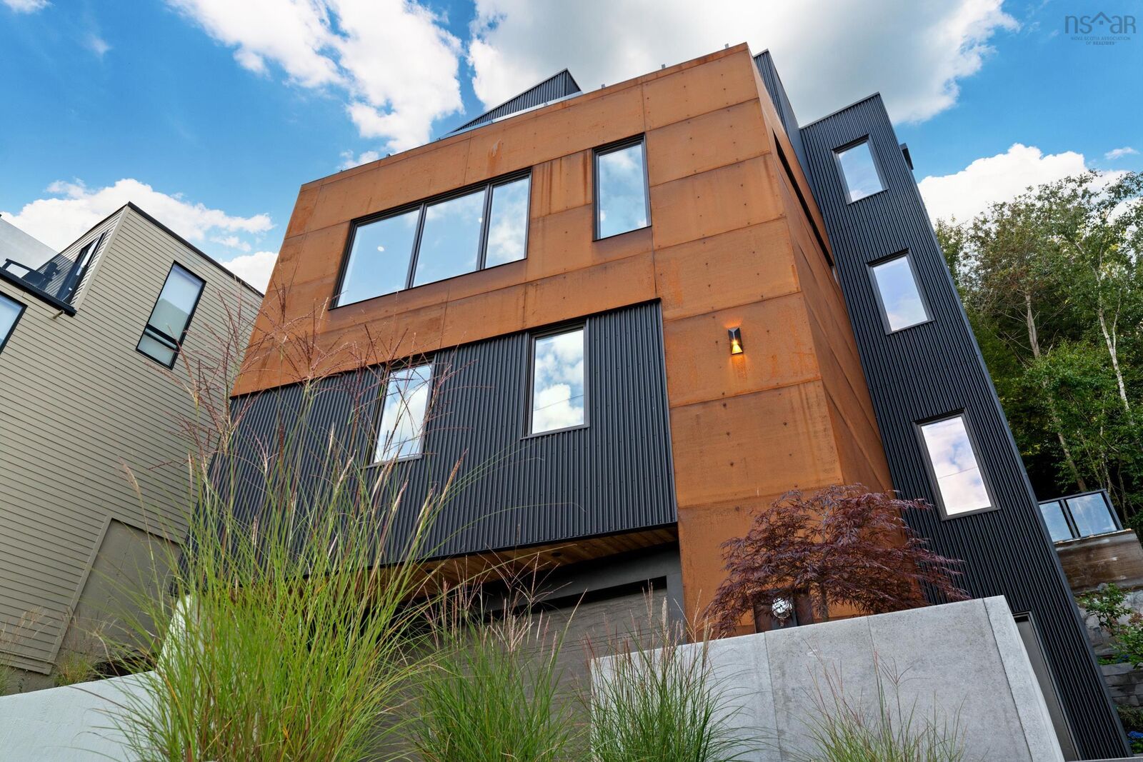 Property Photo:  31 Armshore Drive  NS B3N 1M4 