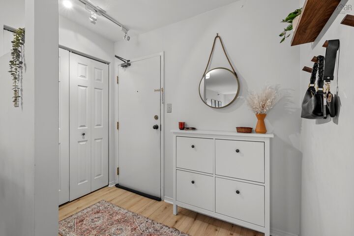 Property Photo:  93 Kearney Lake Road  NS B3M 4E7 