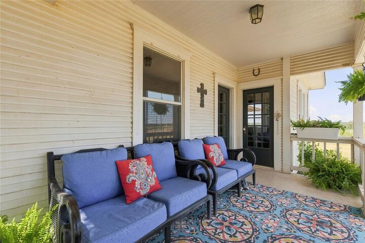 Property Photo:  160 Ledgestone Lane  TX 76432 