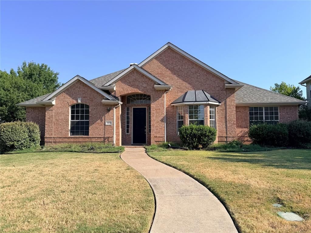 Property Photo:  5401 Keating Court  TX 75082 