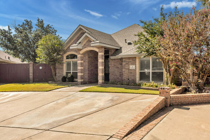 Property Photo: 6 Dolores Court TX 79765