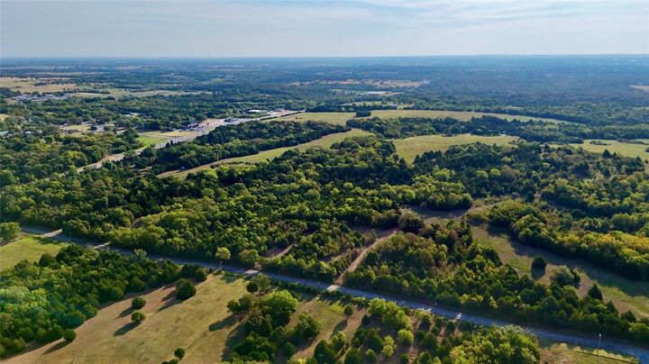 Property Photo: 5 N 3480 Road OK 74840