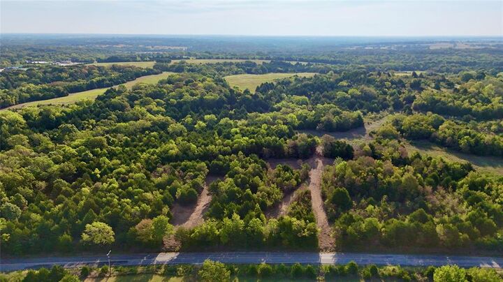 Property Photo: 4 N 3480 Road OK 74840