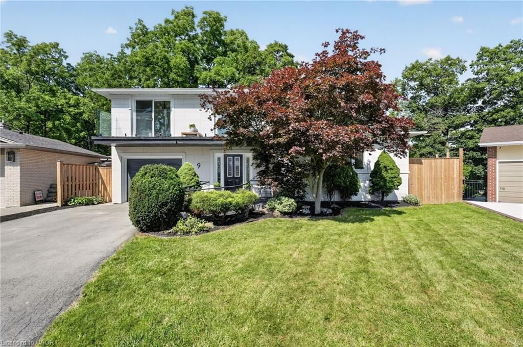 Property Photo:  9 Leslie Drive  ON L8G 2P6 