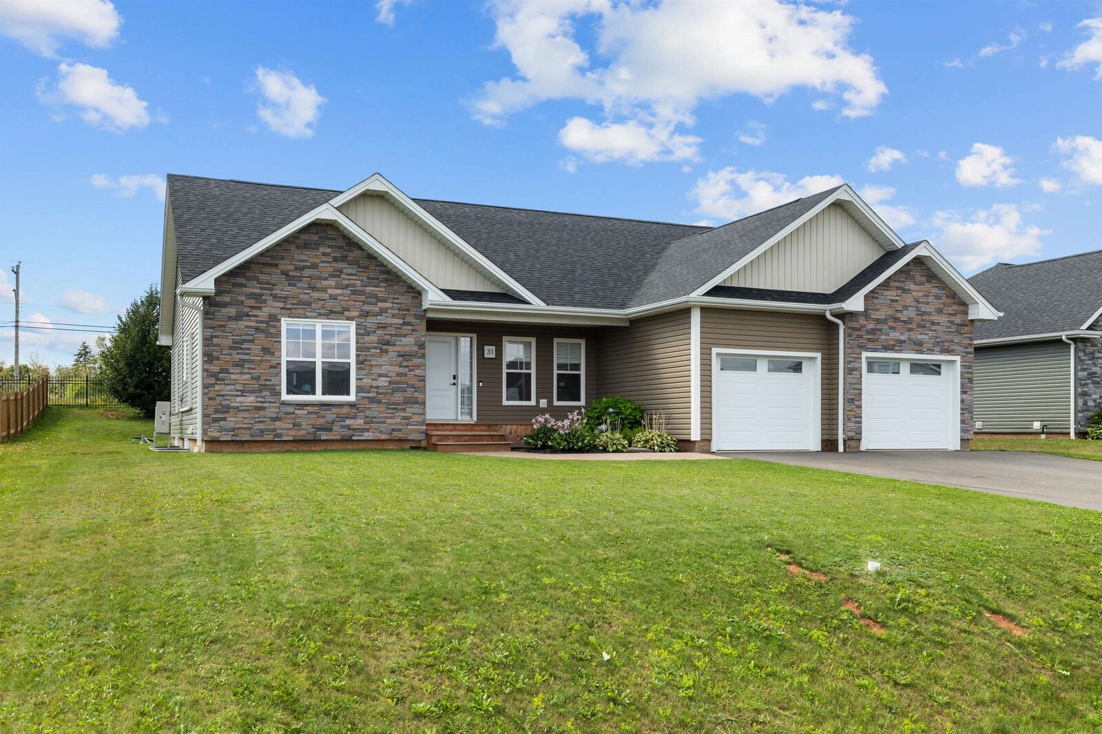 Property Photo: 31 Lantern Crescent PE C0A 1H8