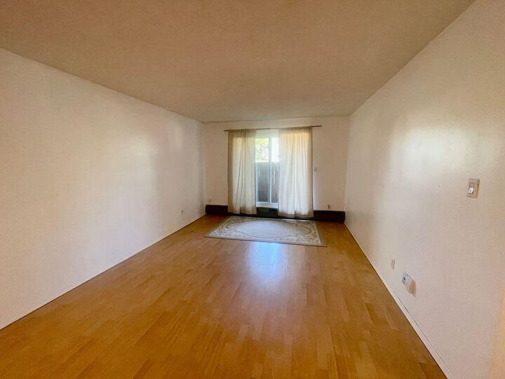 Property Photo: 5611 9 Avenue #110B AB T7E 1R5