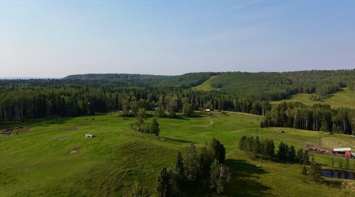Property Photo: 61048/61073 Township Road 42-4A AB T4T 2A2