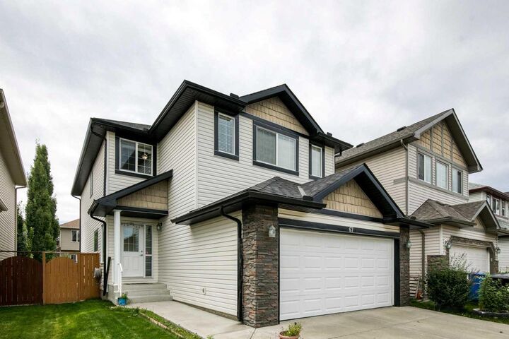 67 Everwoods Park SW — photo 1