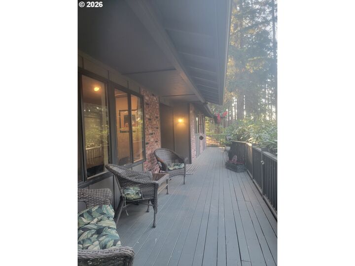 Property Photo:  4386 NW Bramblewood Ct  OR 97321 