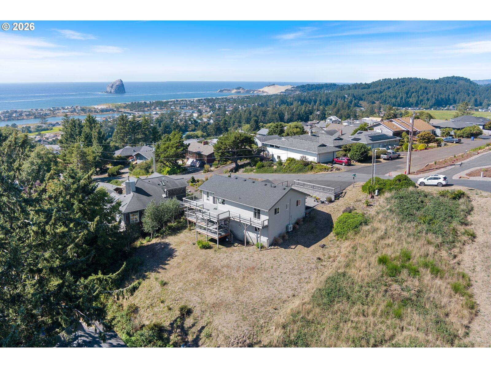 Property Photo:  7375 E Summit Rd  OR 97135 