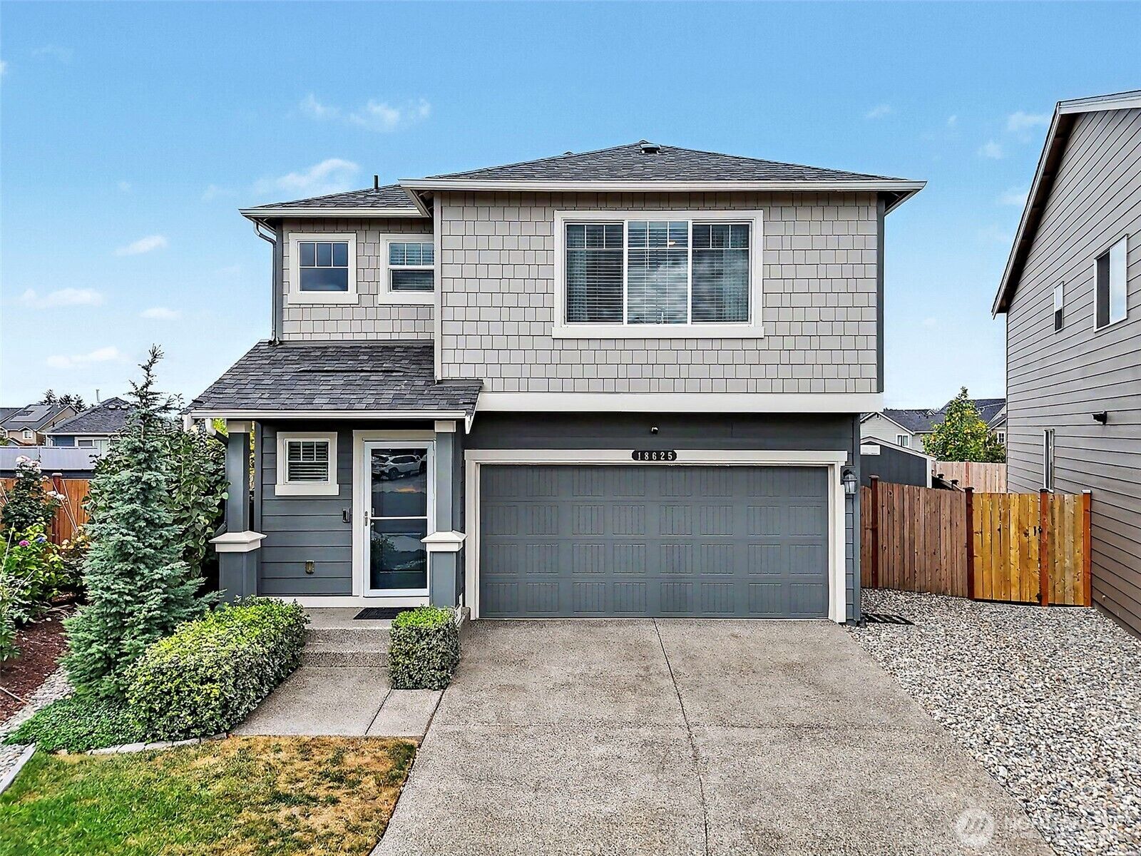 Property Photo:  18625  108th Avenue E  WA 98374 