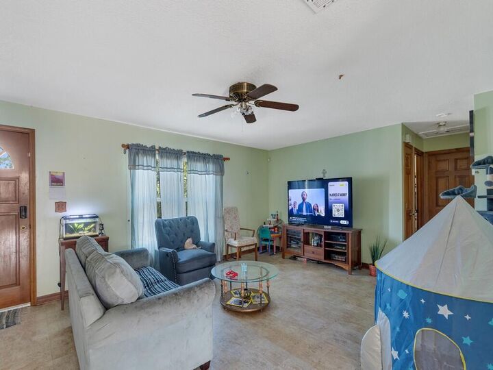 Property Photo:  689 Caballero Avenue SE  FL 32909 