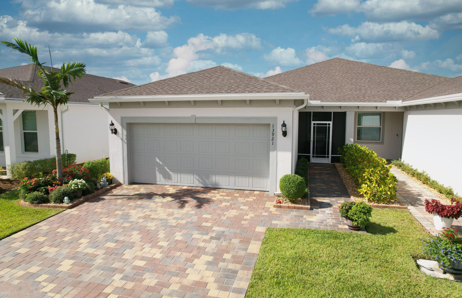 Property Photo: 13921 SW Gingerline Drive FL 34987