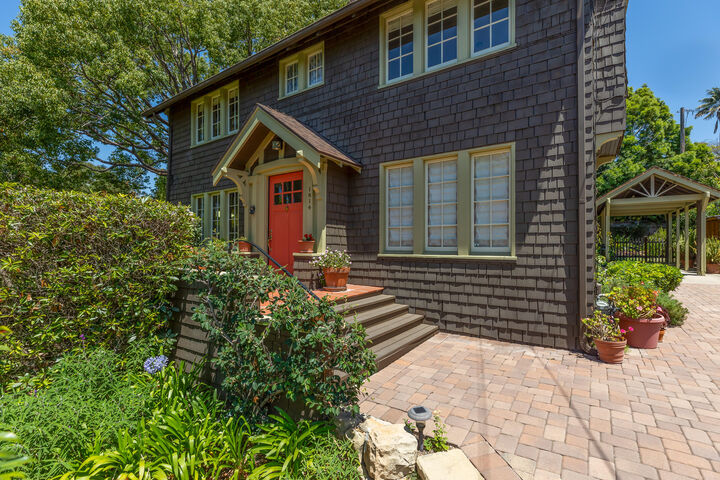 Property Photo:  1814 Anacapa Street  CA 93101 