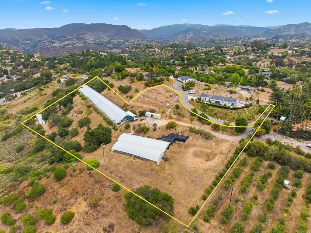 Property Photo: 803 Quail Hill CA 92028