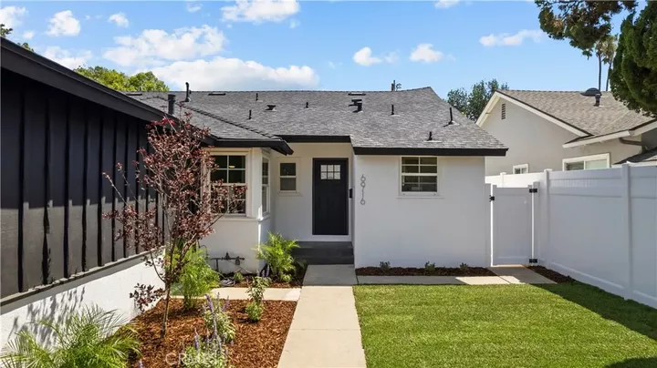 Property Photo:  6916 Bianca  CA 91406 