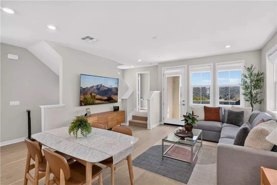 Property Photo:  32 Welltree Way  CA 92694 