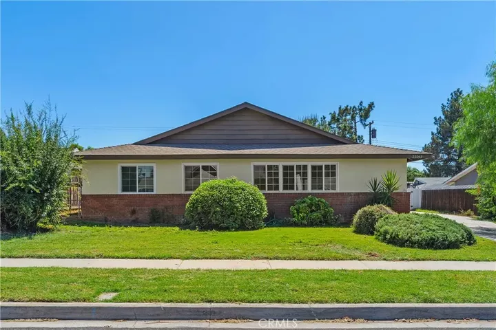 Property Photo:  22263 De Berry  CA 92313 