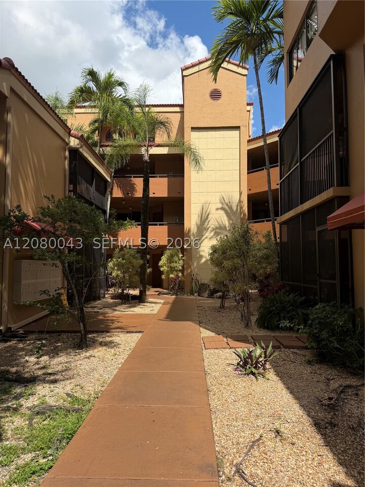 Property Photo:  15535 N Miami Lakeway N 107  FL 33014 