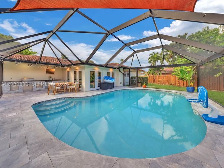 Property Photo: 10305 NW 42nd Dr FL 33065